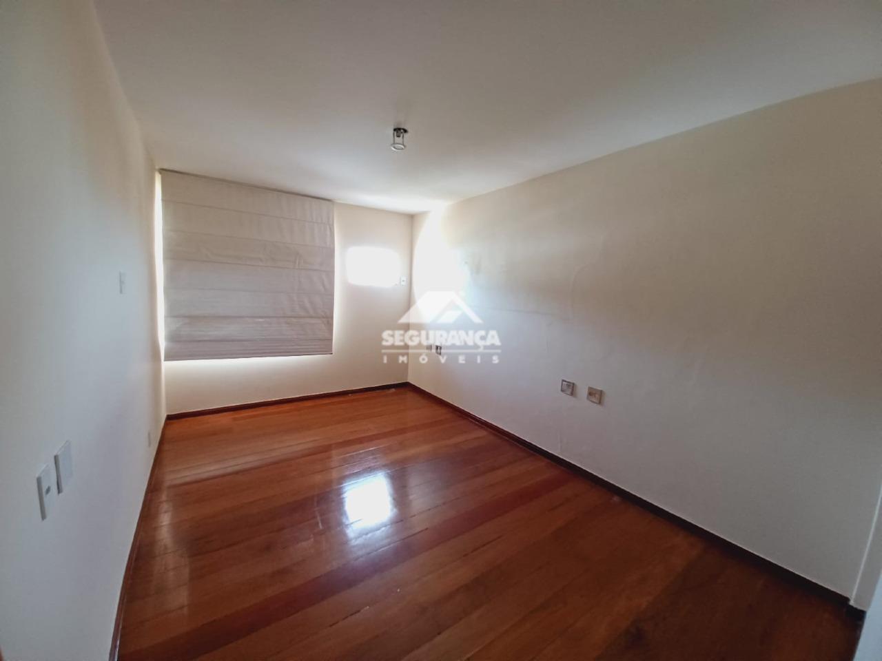 Apartamento cobertura à venda no Centro: 