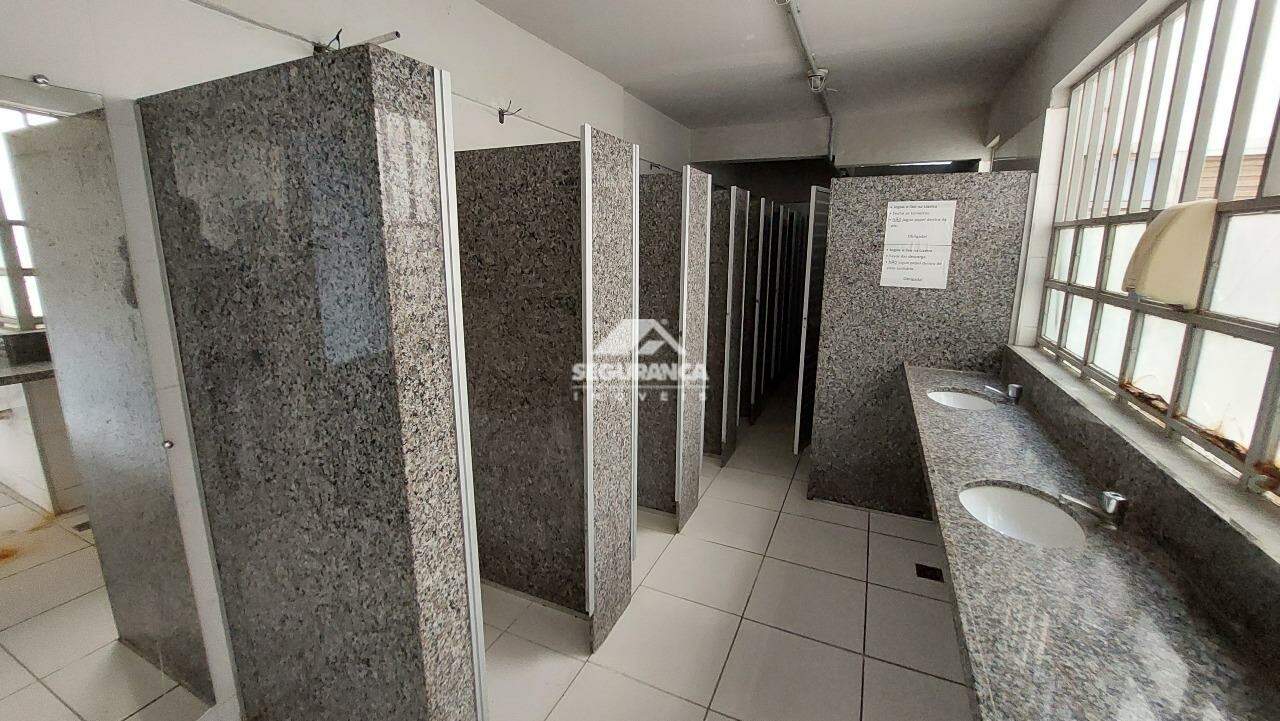 Sala para aluguel no Centro: BANHEIRO 1