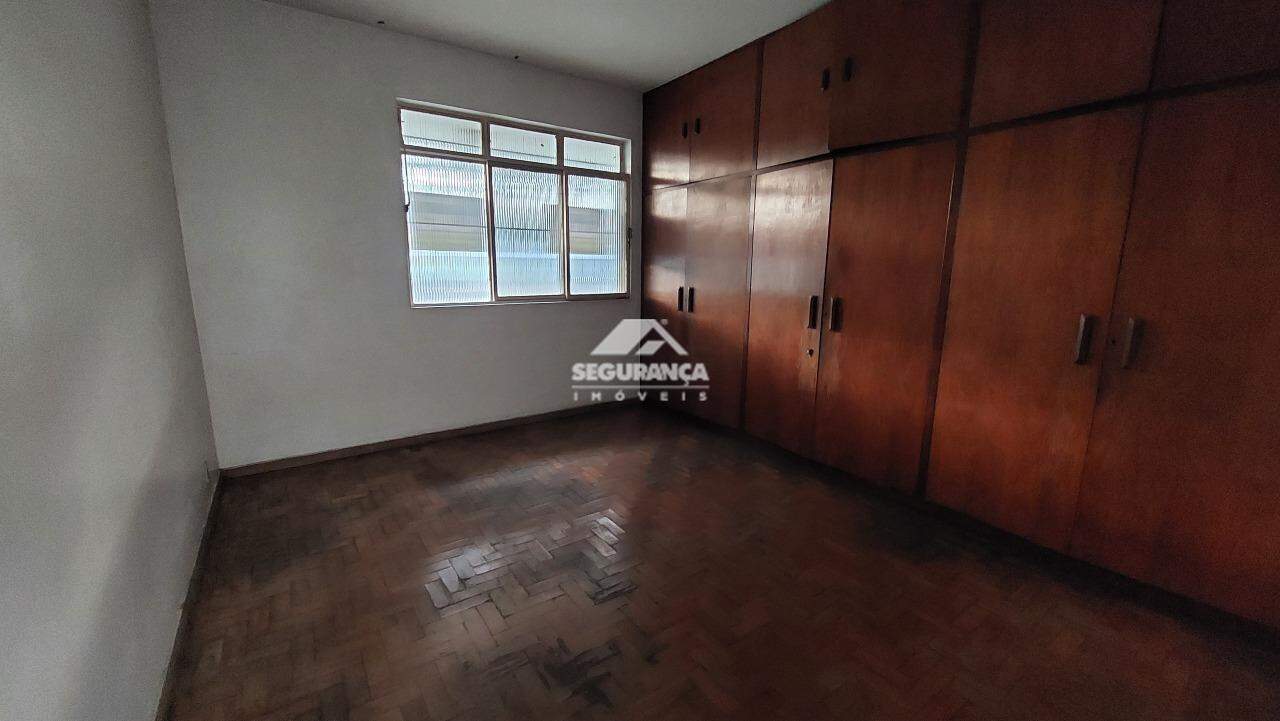 Casa para aluguel no Centro: QUARTO (2)