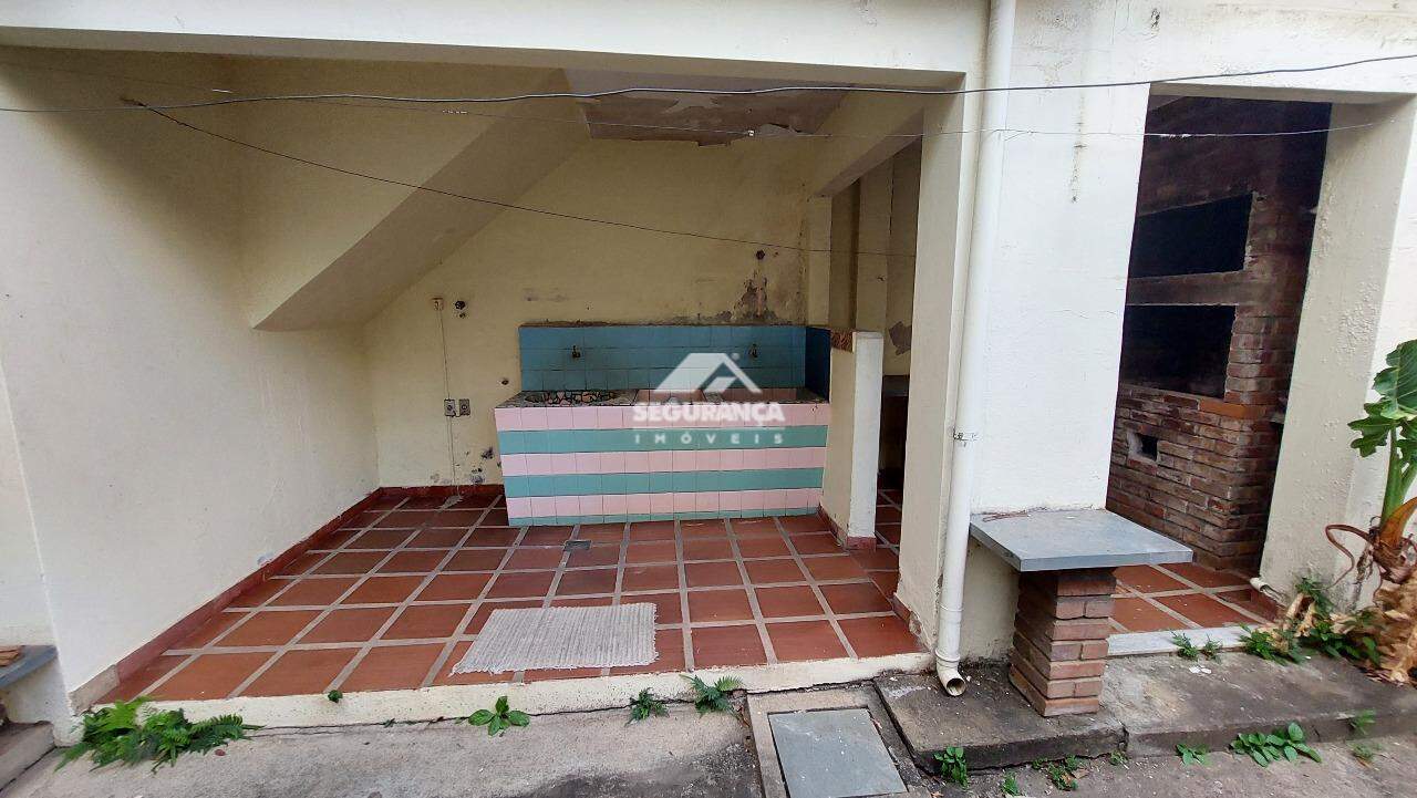 Casa para aluguel no Centro: AREA DE SEVIÇO