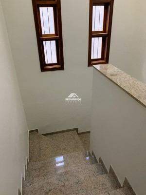 Casa à venda no GRA DUQUESA: