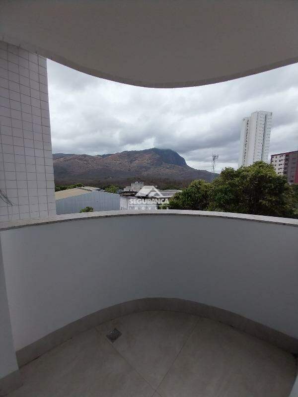 Apartamento para aluguel no Centro: VBARANDA