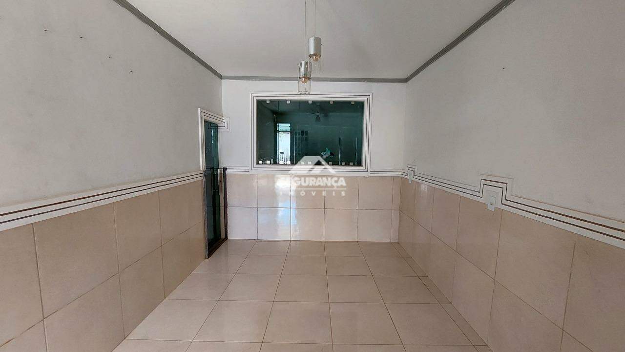 Casa para aluguel no Ilha dos Araújos: GARAGEM