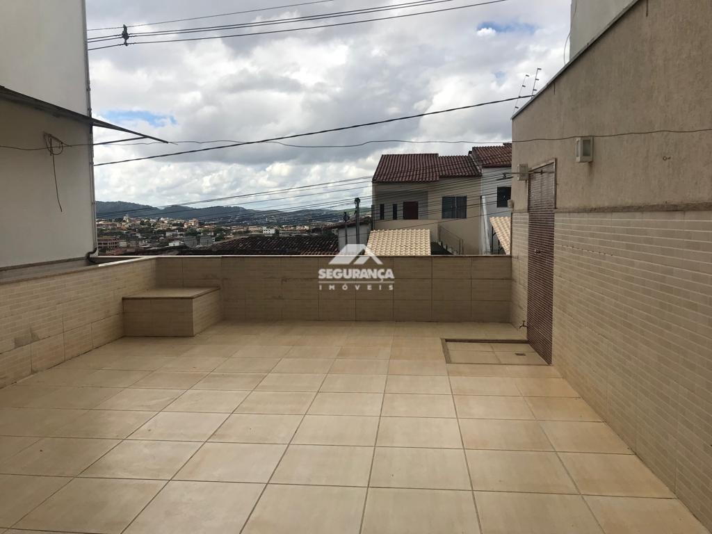 Casa à venda no NOVA VILA BRETAS: Área externa
