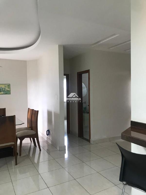 Casa à venda no NOVA VILA BRETAS: Sala de jantar