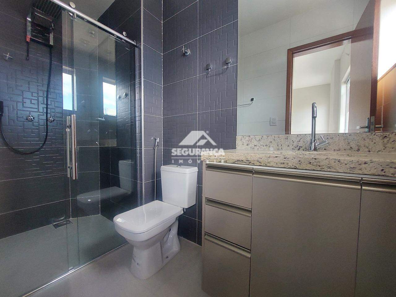Apartamento para aluguel no NOSSA SENHORA DAS GRACAS: BANHEIRO SUÍTE