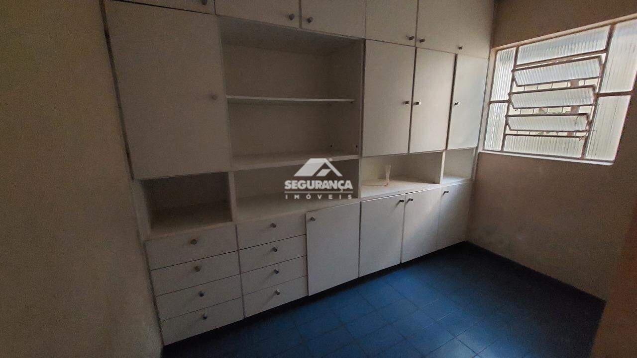 Casa à venda no Centro: