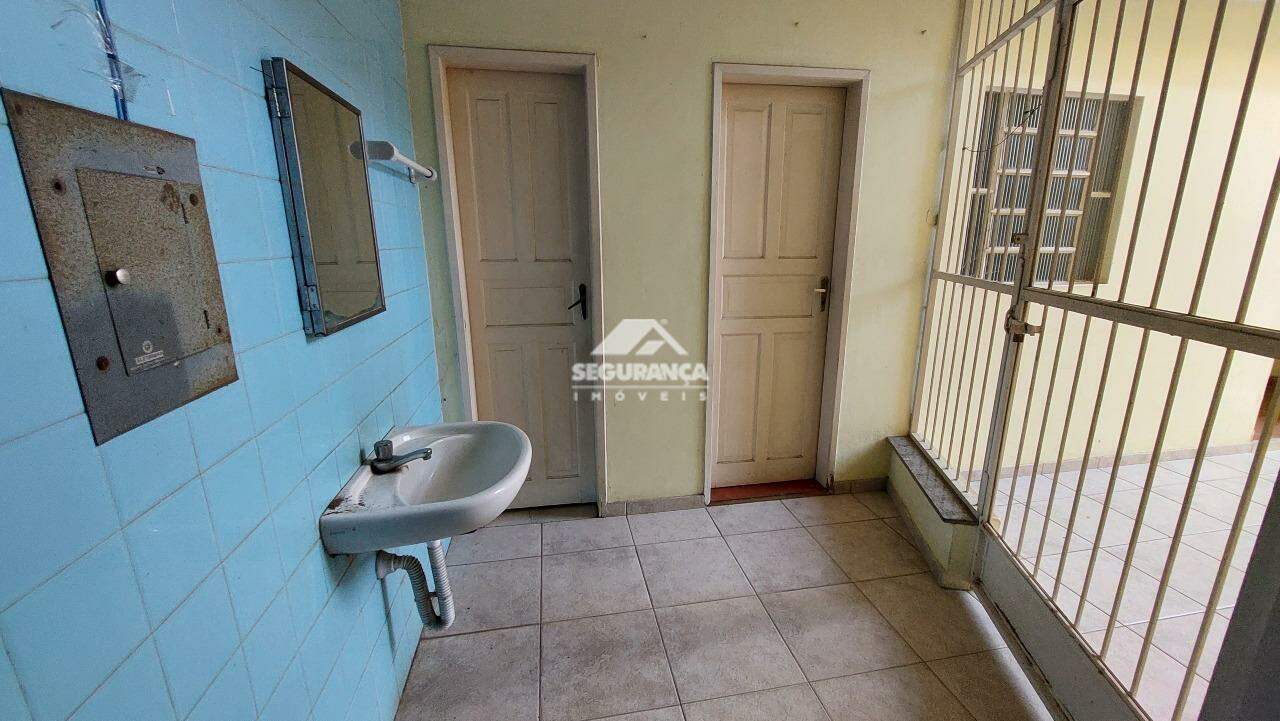 Casa à venda no Centro: