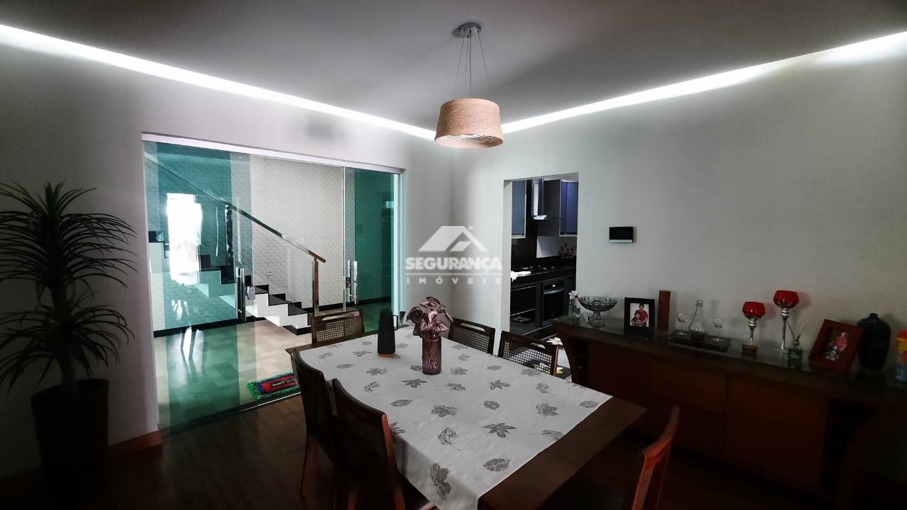 Casa à venda no JARDIM IPE: 