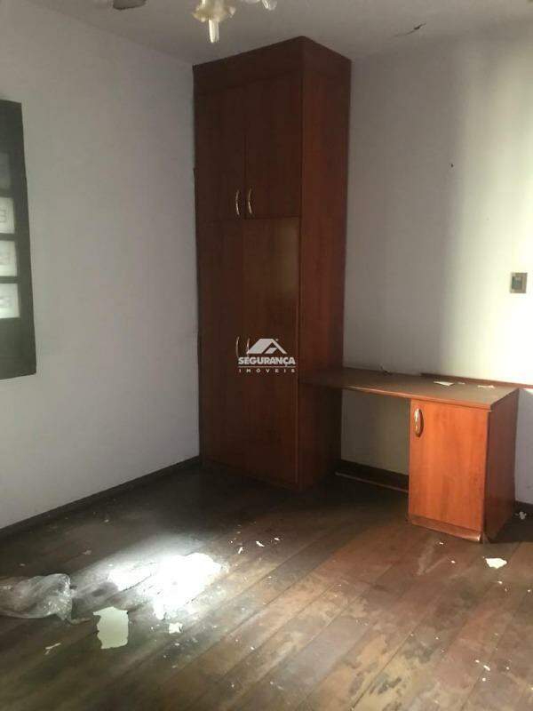 Casa à venda no Lourdes: