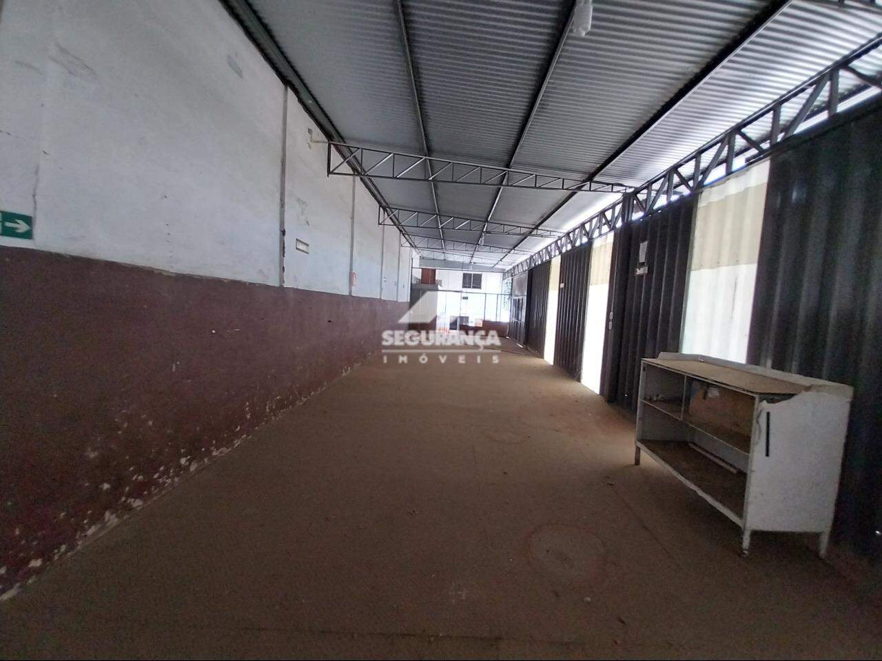 AREA para aluguel no VILA BRETAS: SALA (3)