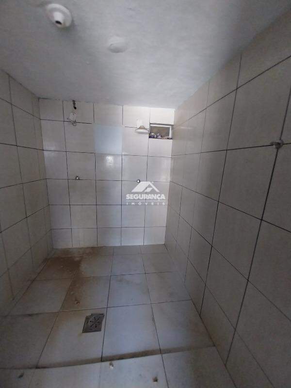 AREA para aluguel no VILA BRETAS: BANHEIRO (1)