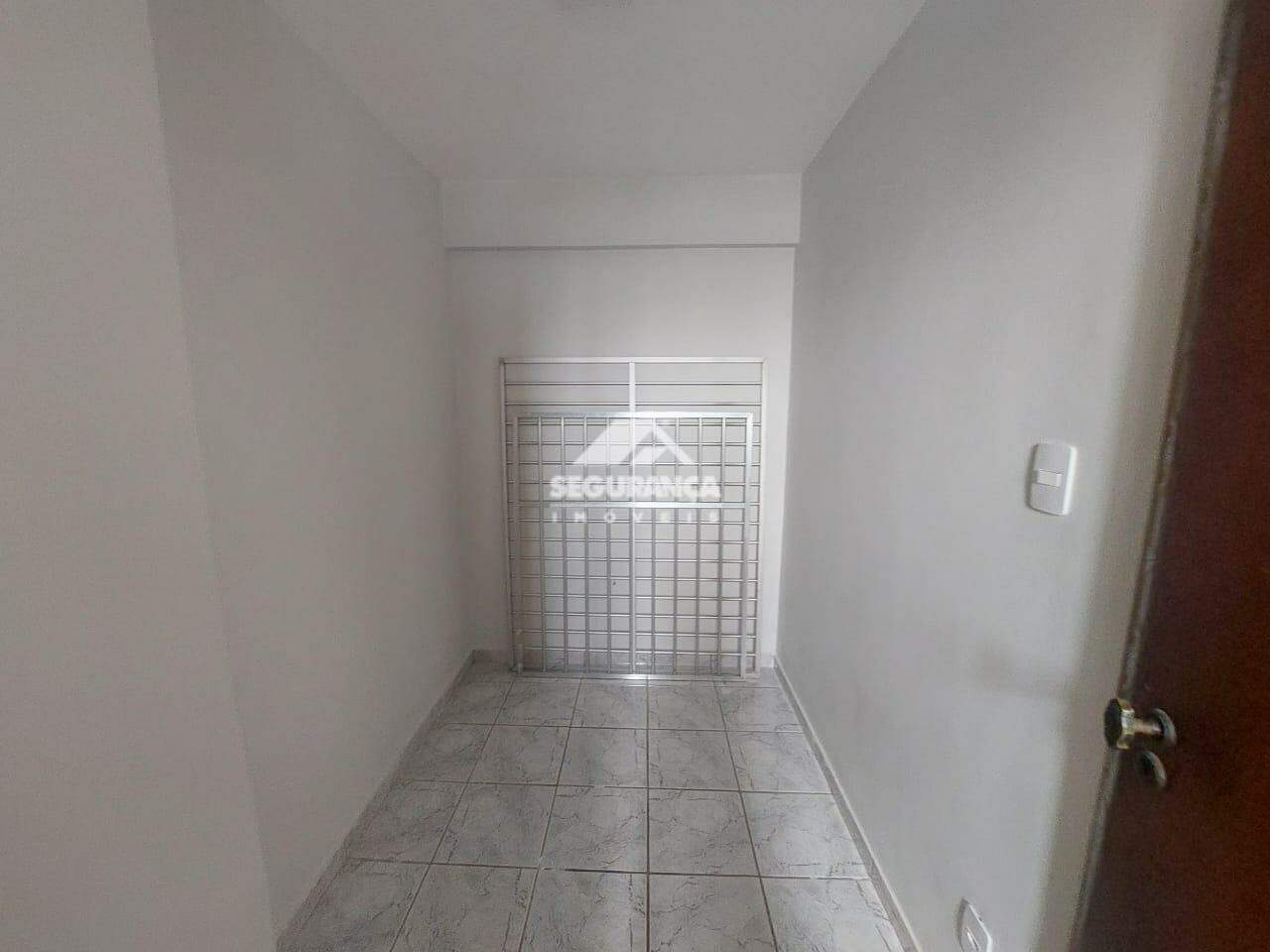 Apartamento para aluguel no Centro: QUARTO DE SERVIÇO
