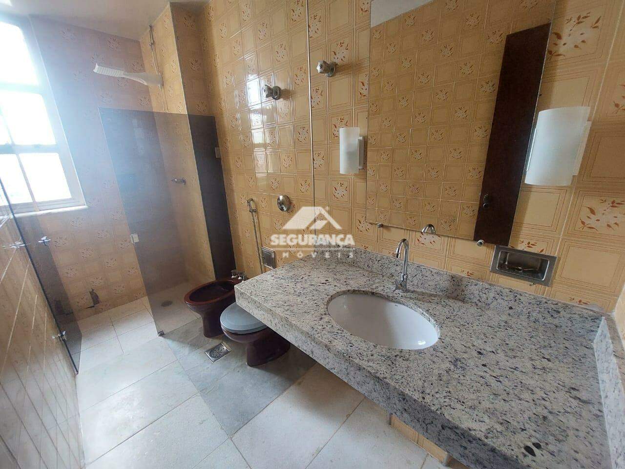 Apartamento para aluguel no Centro: BANHEIRO SOCIAL