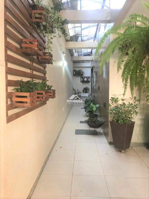 Casa à venda no Universitário: 