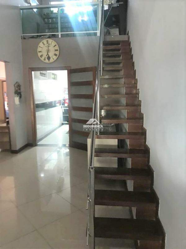 Casa à venda no Universitário: