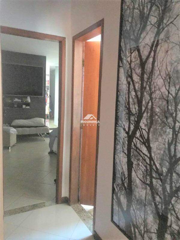 Casa à venda no Universitário: