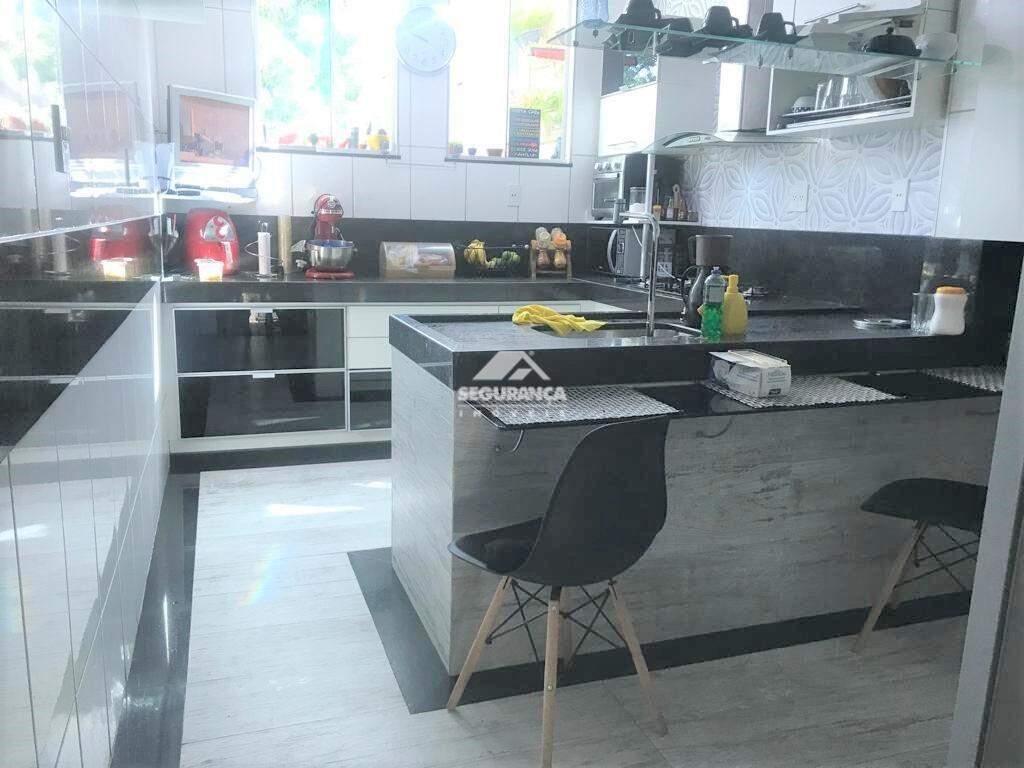 Casa à venda no Universitário: