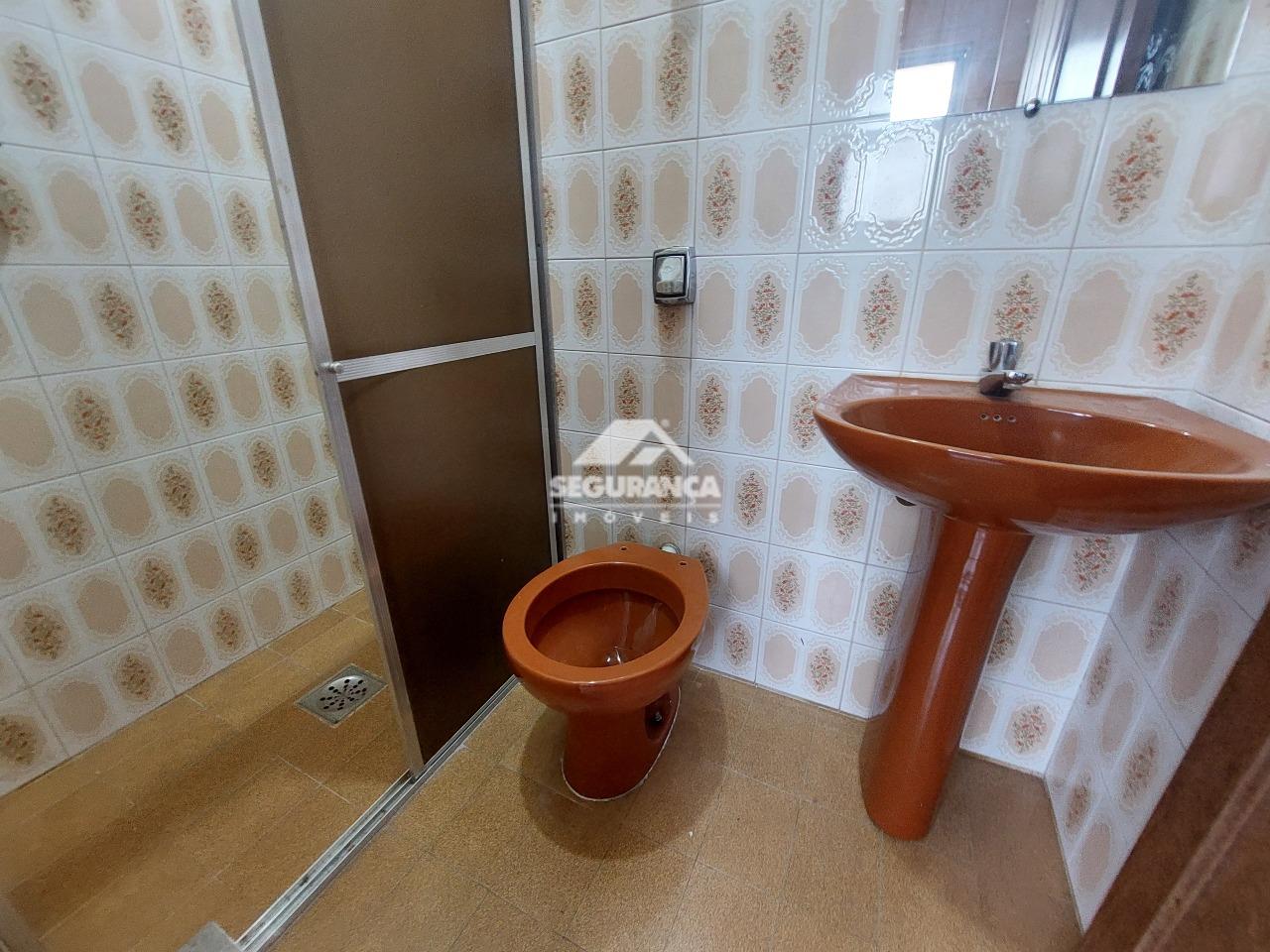 Apartamento para aluguel no Centro: BANHEIRO DO DCE