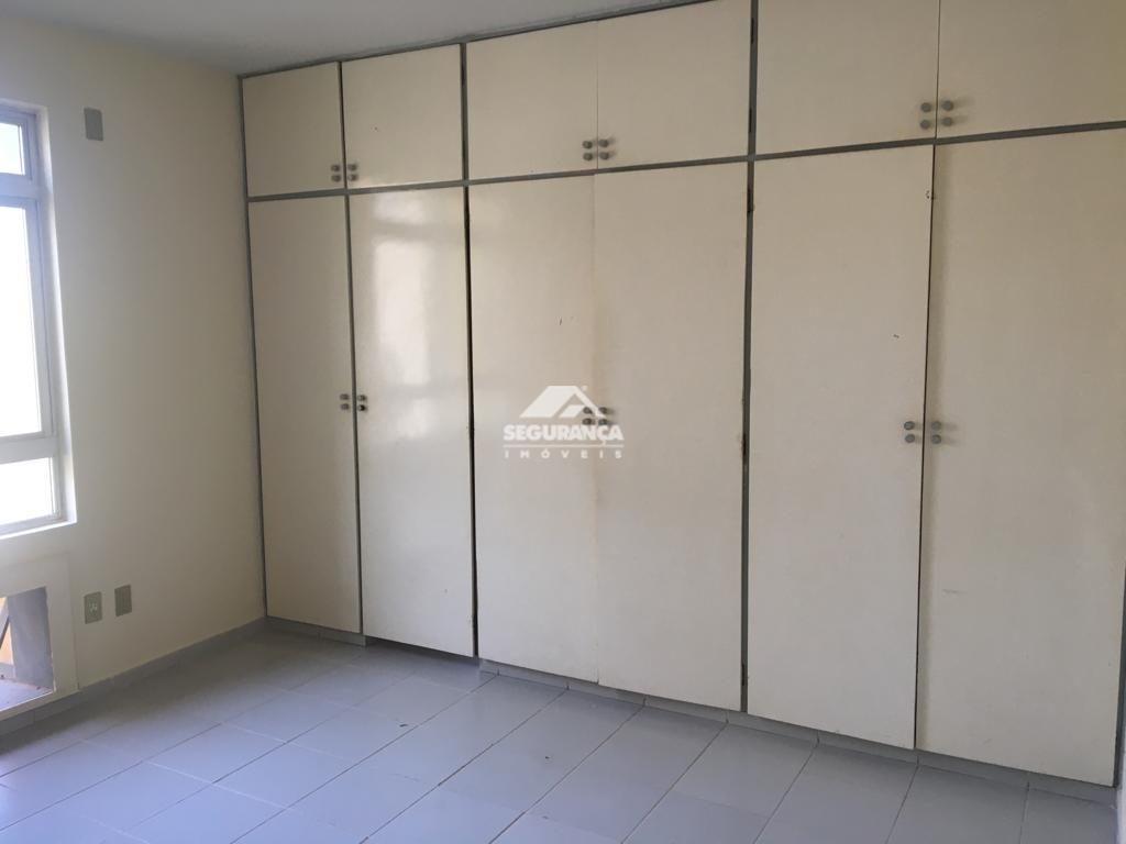 Apartamento à venda no ESPLANADINHA: 