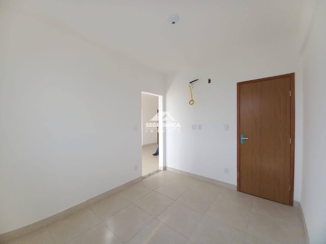 Apartamento à venda no Esplanada: QUARTO 1