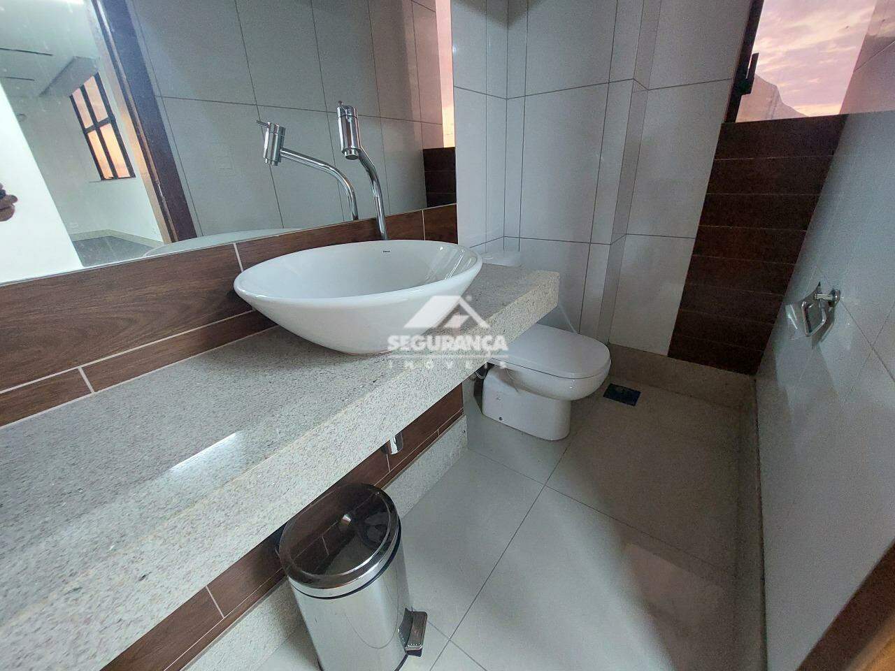 Sala para aluguel no Centro: BANHEIRO