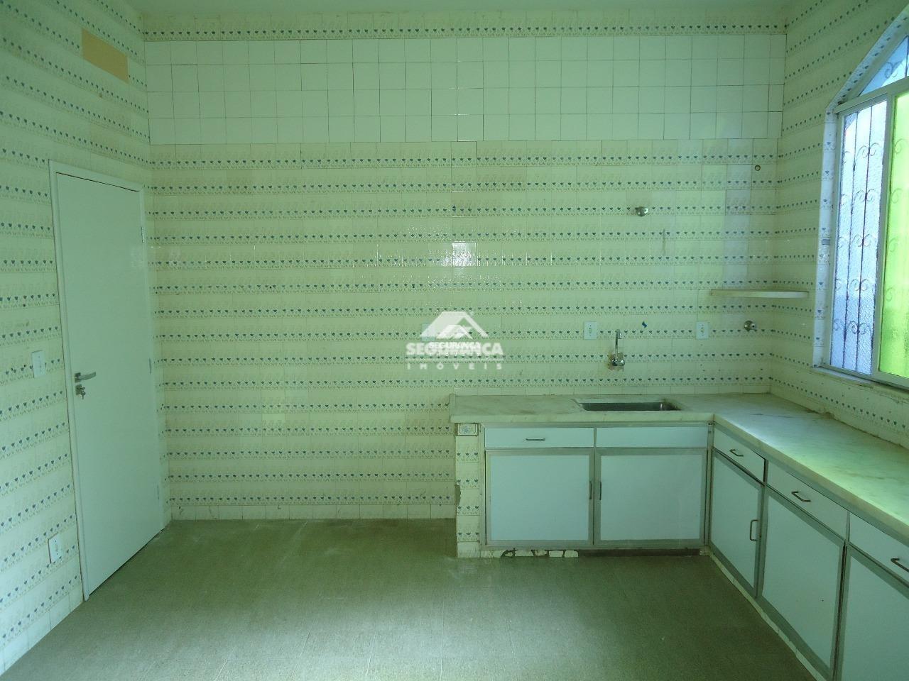 Casa à venda no Centro: 