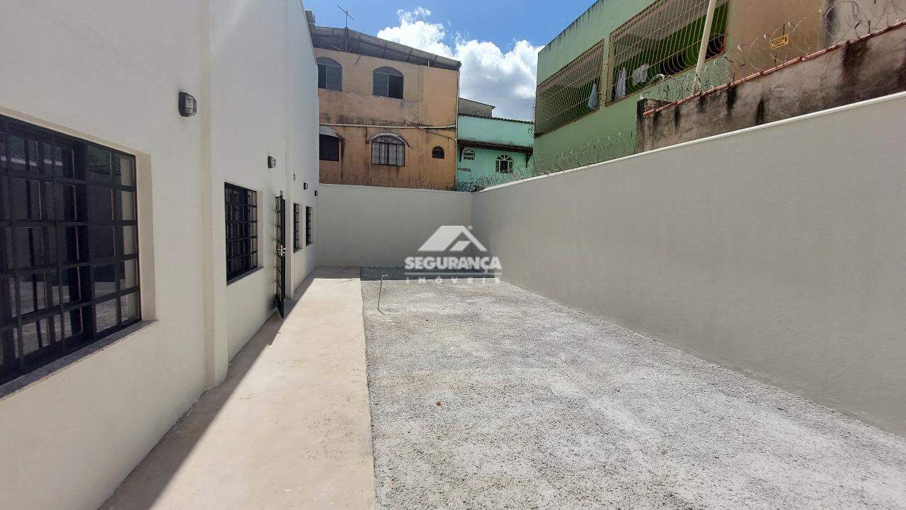 Galpão para aluguel no Santa Rita: AREA LIVRE