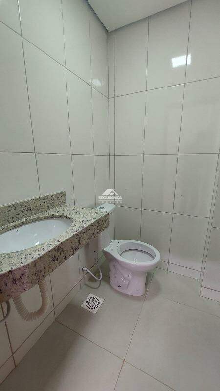 Galpão para aluguel no Santa Rita: BANHEIRO (2)