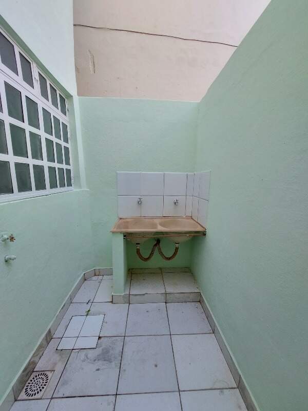 Casa para aluguel no Ilha dos Araújos: AREA DE SERVIÇO