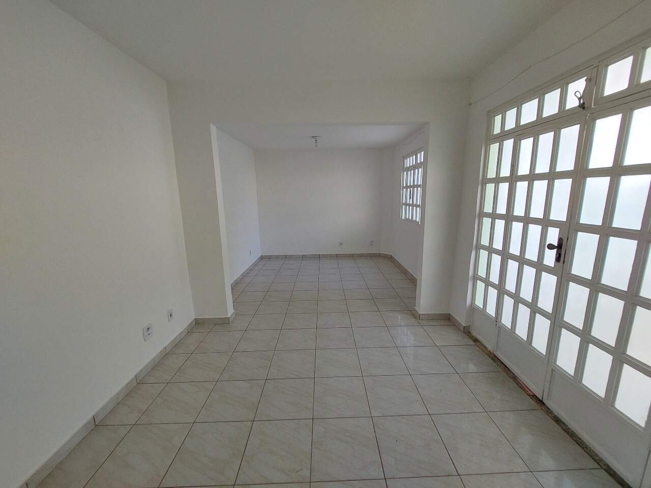 Casa para aluguel no Ilha dos Araújos: SALA