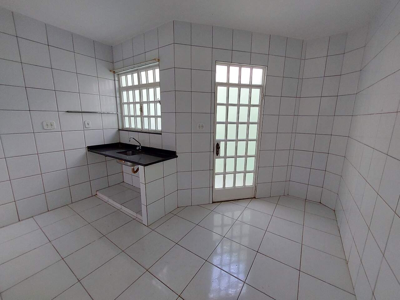 Casa para aluguel no Ilha dos Araújos: COZINHA