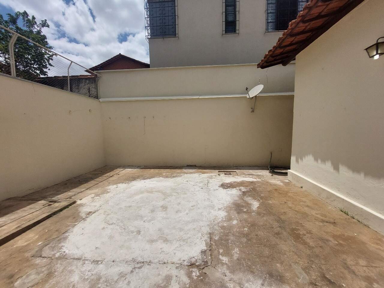 Casa para aluguel no Ilha dos Araújos: QUINTAL