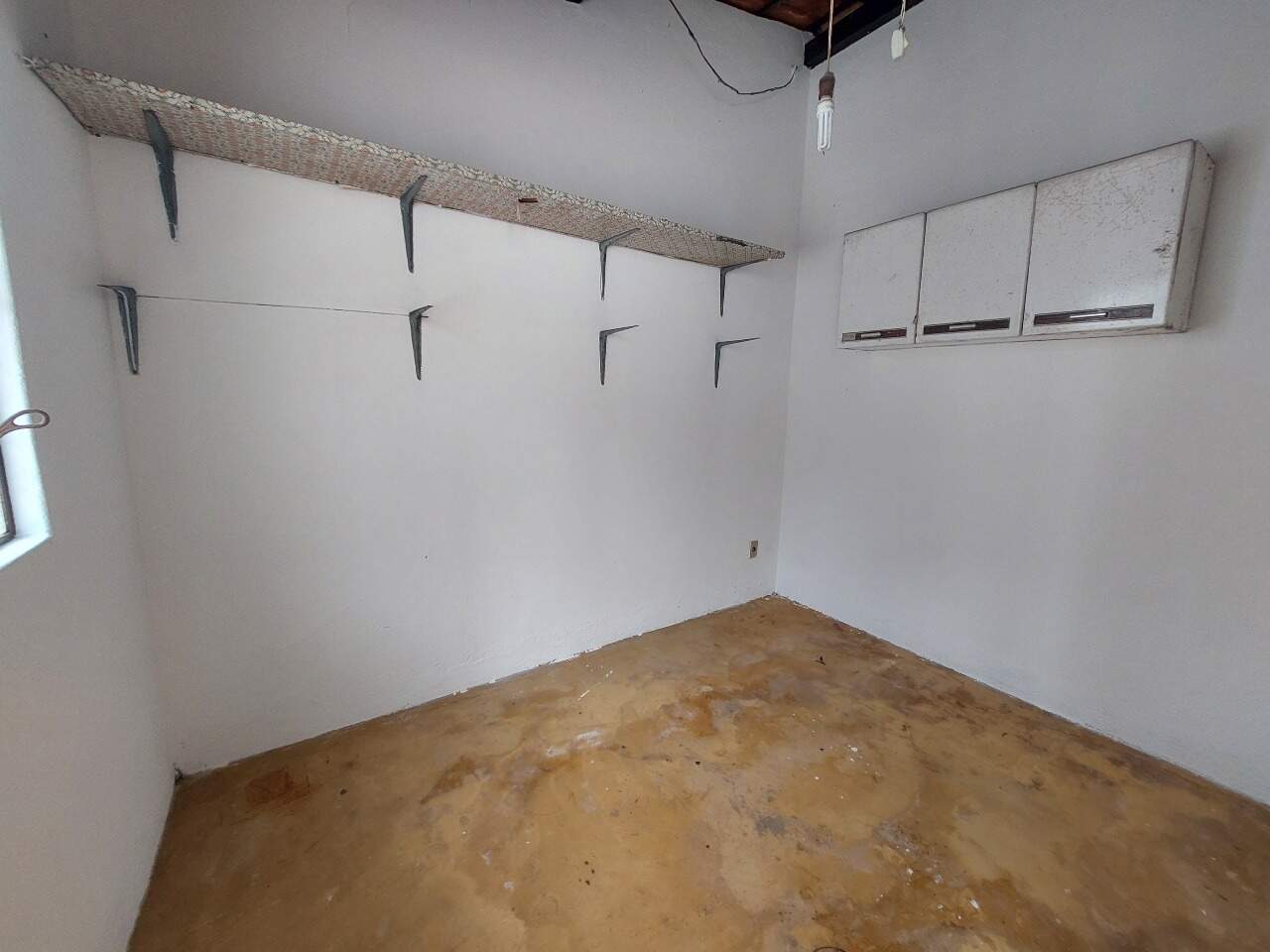 Casa para aluguel no Ilha dos Araújos: DCE
