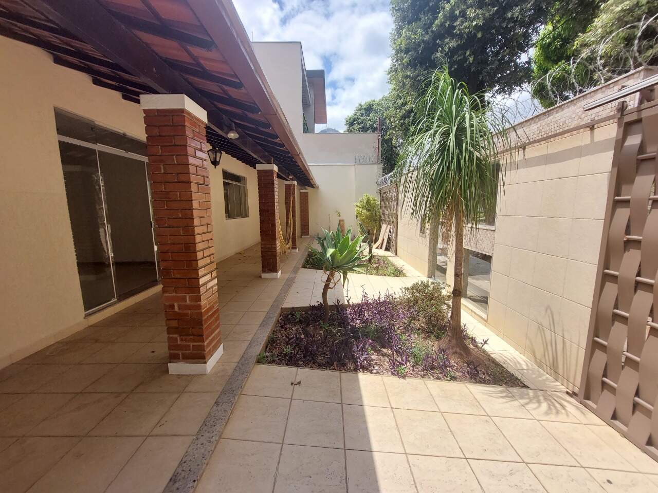Casa para aluguel no Ilha dos Araújos: VARANDA