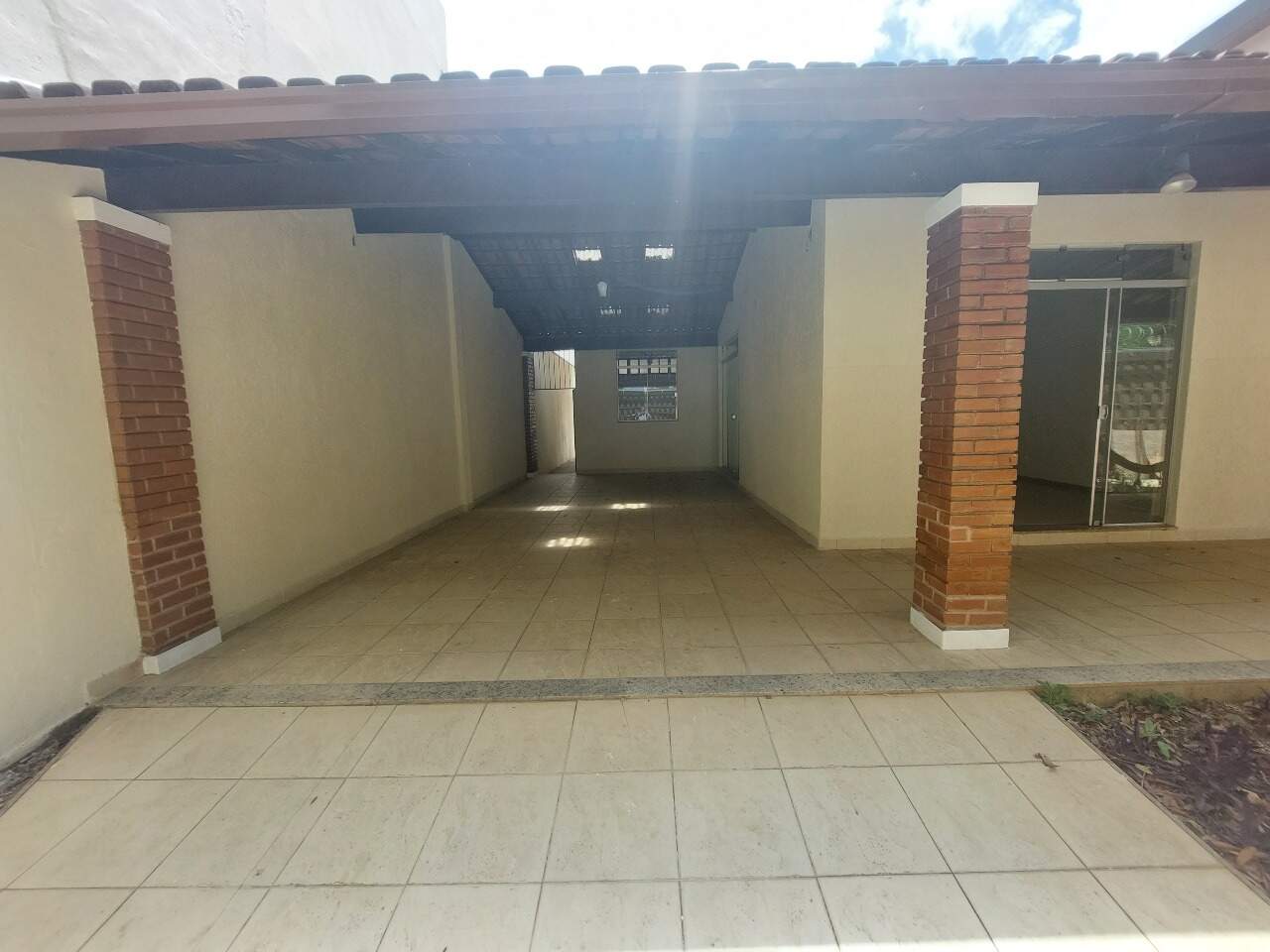 Casa para aluguel no Ilha dos Araújos: GARAGEM
