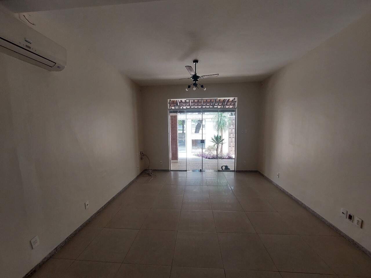 Casa para aluguel no Ilha dos Araújos: SALA