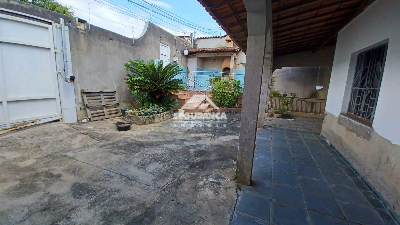 Casa à venda no MARIA EUGENIA: 