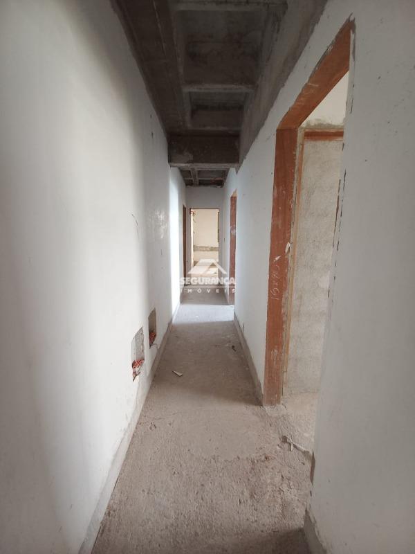 Apartamento à venda no Esplanada: CORREDOR