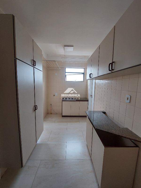 Apartamento para aluguel no Centro: ÁREA DE SERVIÇO