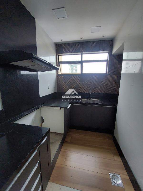 Apartamento para aluguel no Centro: COZINHA