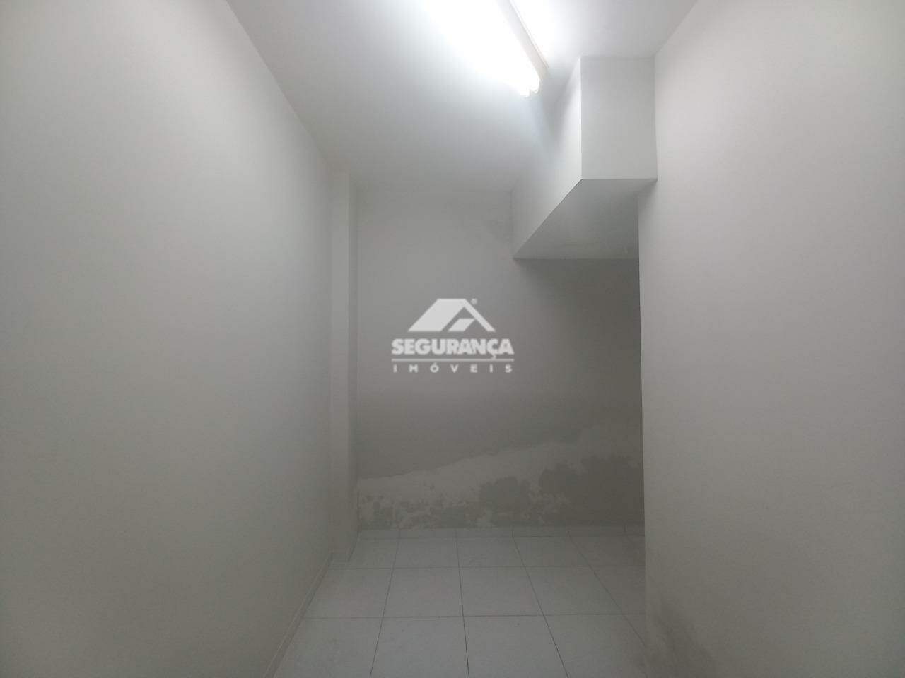 Casa comercial para aluguel no Centro: QUARTO SOCIAL 03