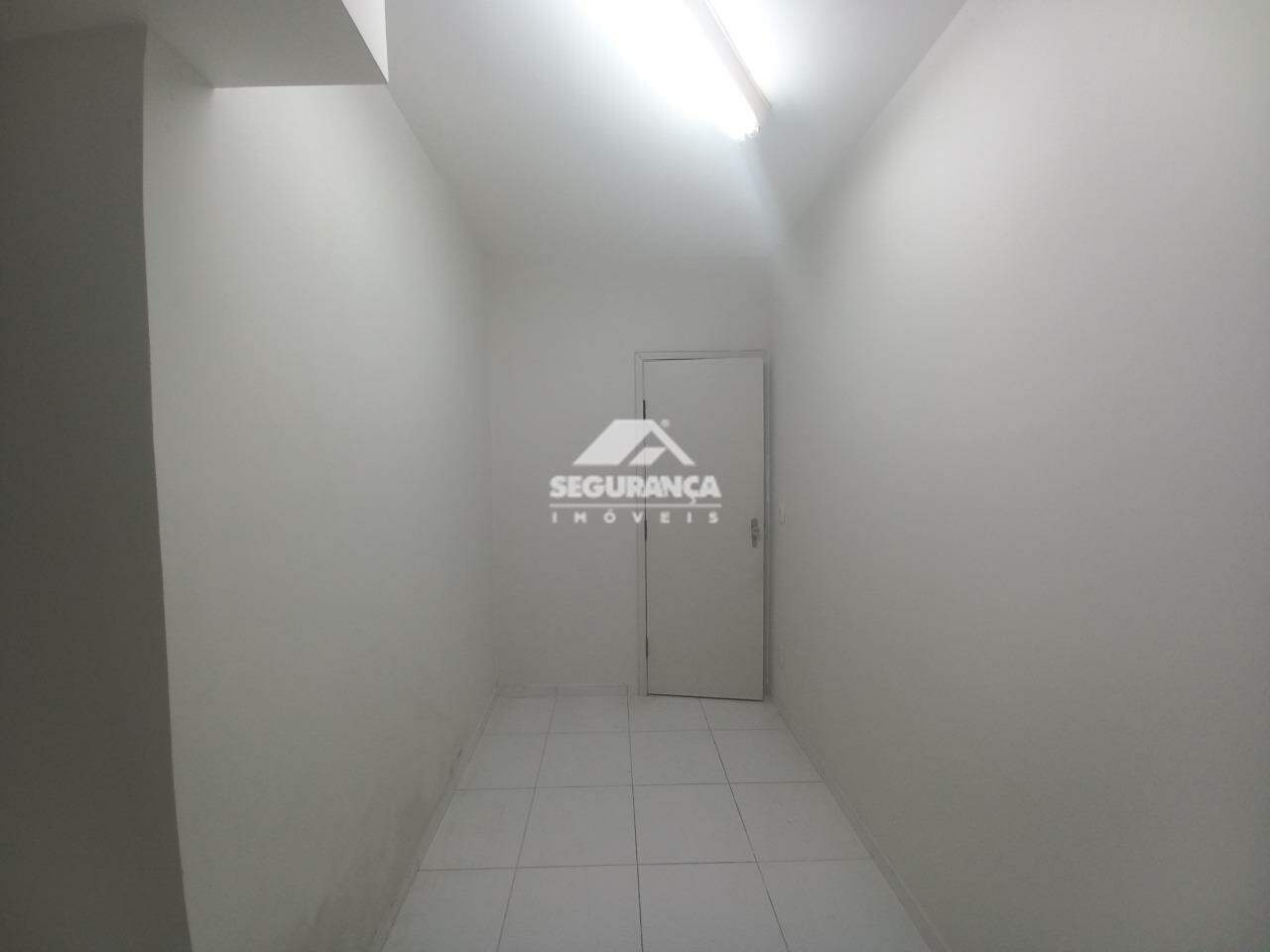Casa comercial para aluguel no Centro: QUARTO SOCIAL 03