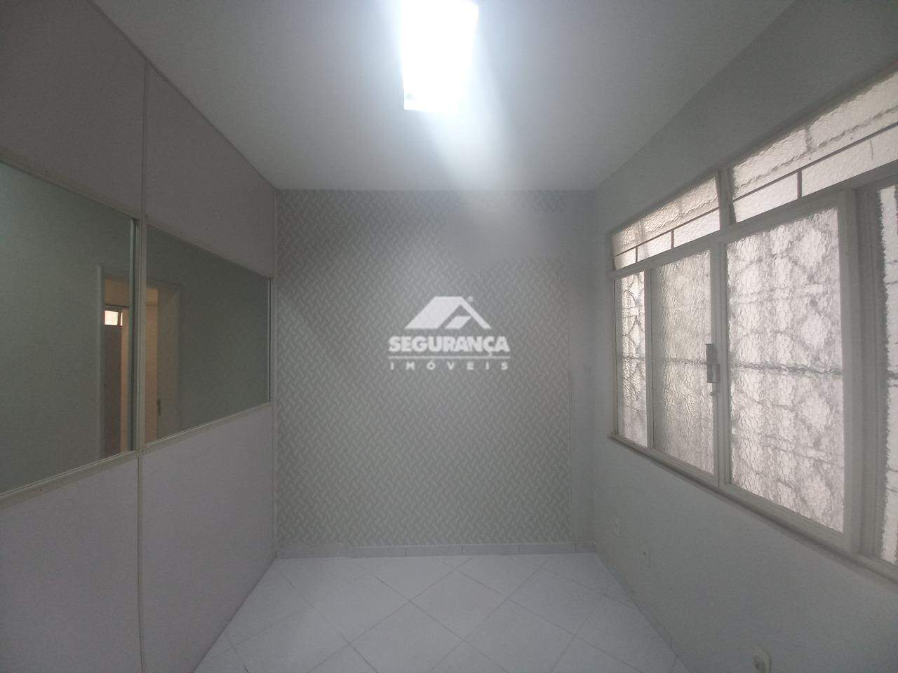 Casa comercial para aluguel no Centro: QUARTO SOCIAL 01