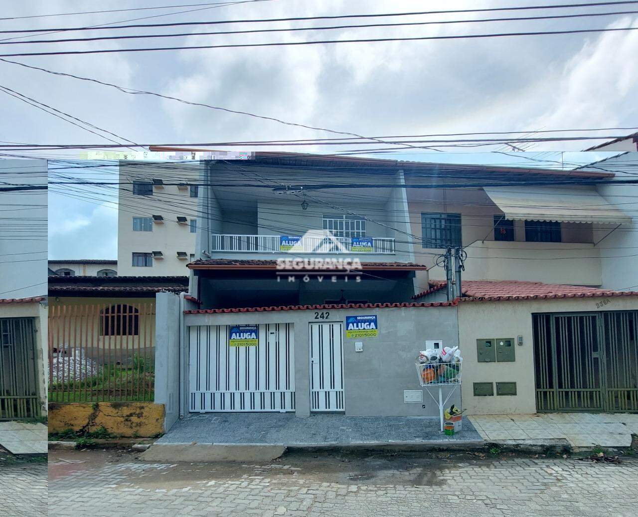 Casa para aluguel no GRA DUQUESA: FACHADA