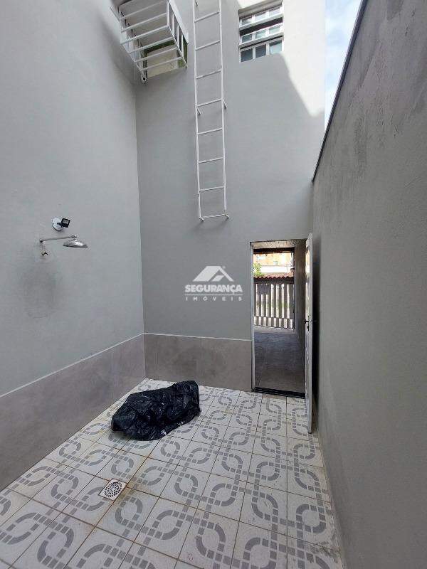 Casa para aluguel no GRA DUQUESA: CLARABOIA