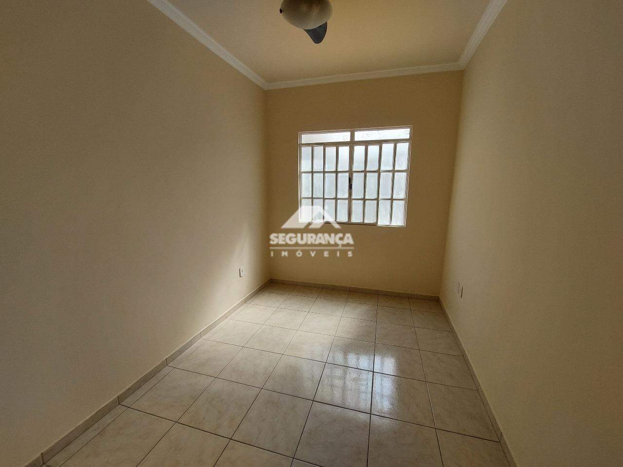 Casa para aluguel no GRA DUQUESA: QUARTO (1)