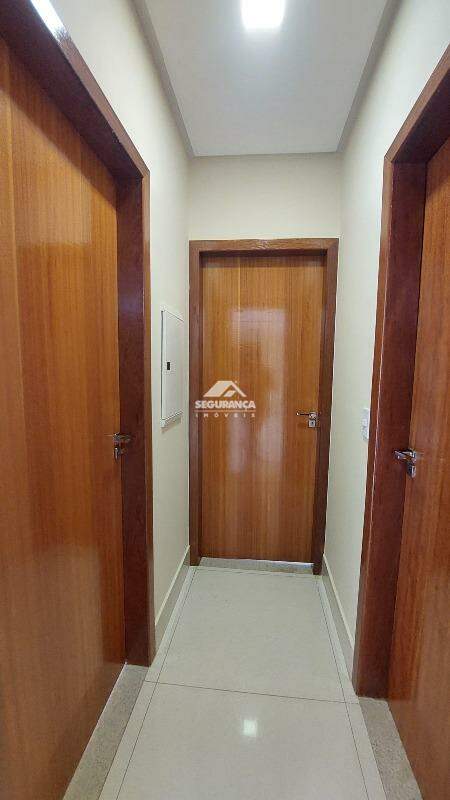 Apartamento para aluguel no Centro: HALL