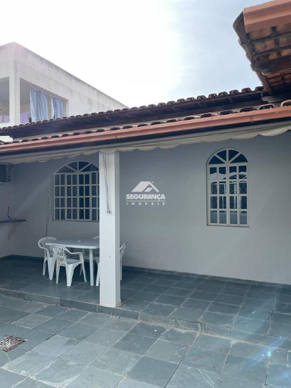 Casa à venda no Universitário: 