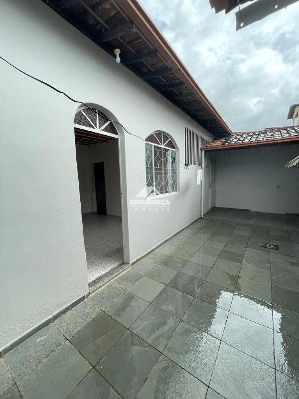 Casa à venda no Universitário: 